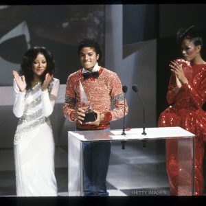 Michael Jackson accepts American Music Award for Favorite Soul/R&B Male Artist from LaToya Jackson and Bonnie Pointer January 30, 1981